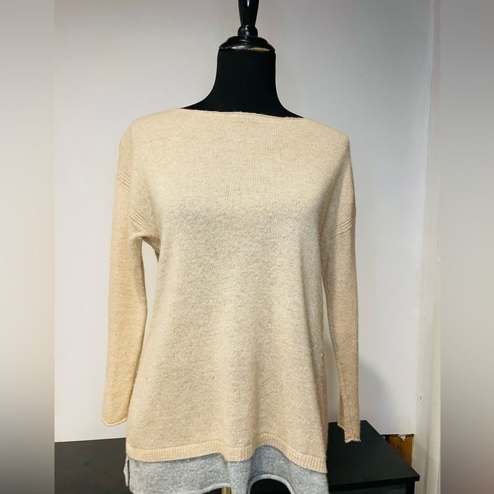 Joie Cashmere Long Sleeve Creme and Gray Top S: S
